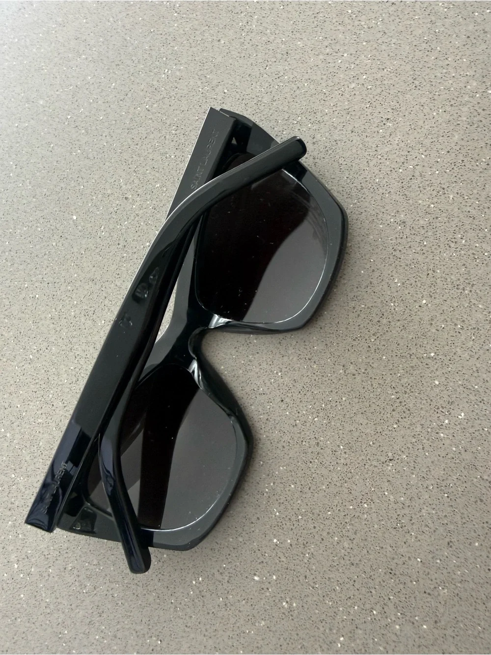 Classic Black Cat-Eye Sunglasses - Unbranded
